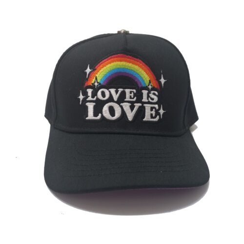 Gorra Love Is love